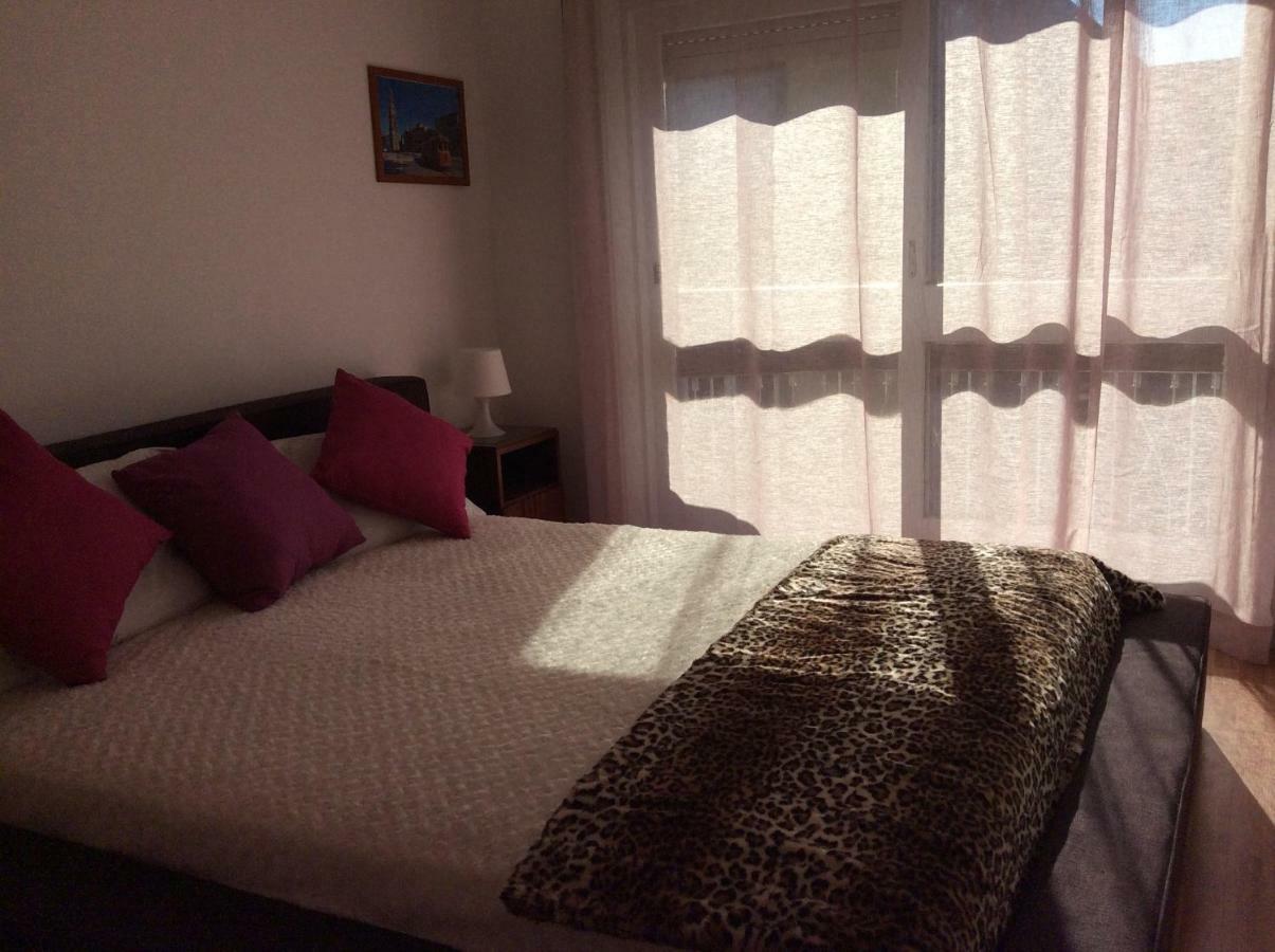 Downtown Sunny Apartment Porto Eksteriør bilde